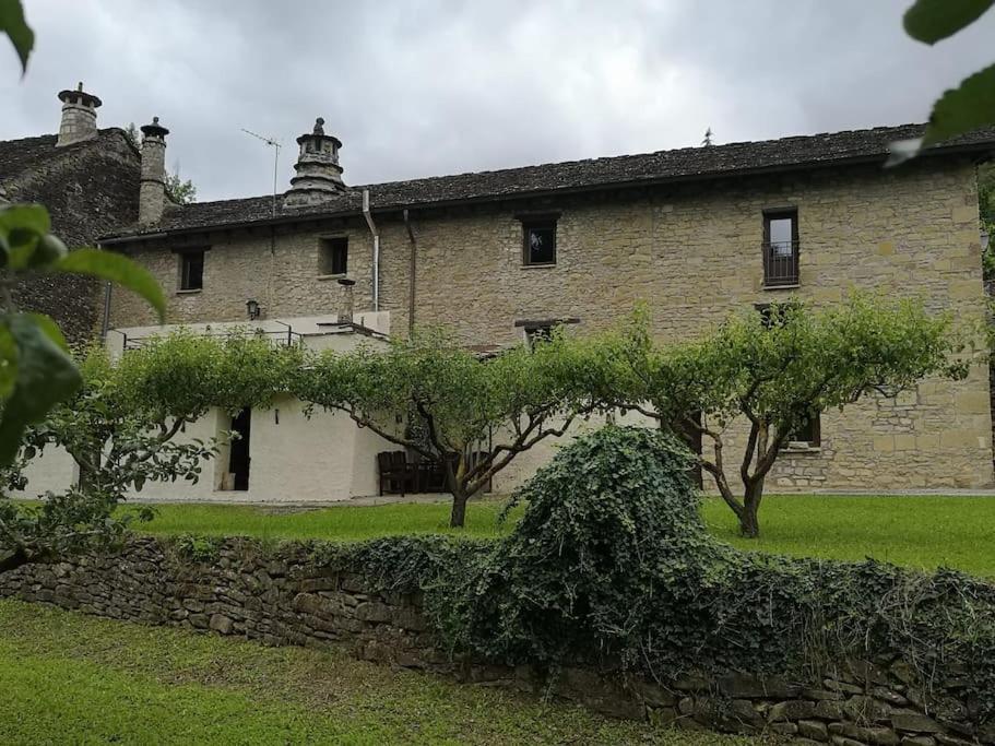 Casa Rural Barangua En El Pirineo Aragones Santa Cruz de la Serós Exterior foto