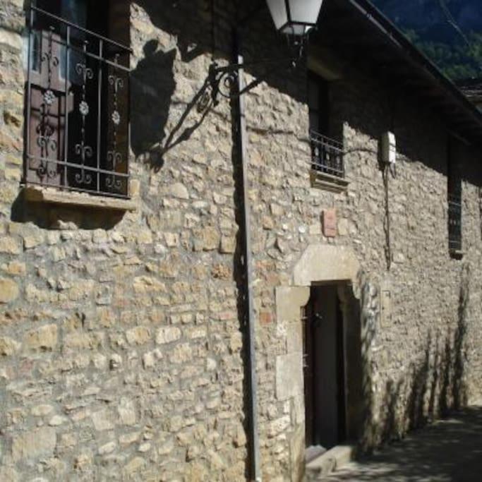 Casa Rural Barangua En El Pirineo Aragones Santa Cruz de la Serós Exterior foto