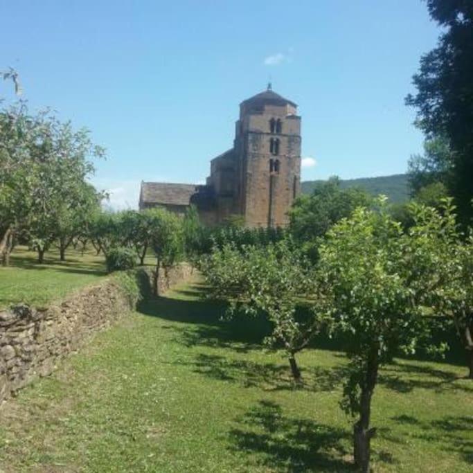 Casa Rural Barangua En El Pirineo Aragones Santa Cruz de la Serós Exterior foto