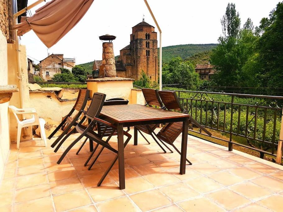 Casa Rural Barangua En El Pirineo Aragones Santa Cruz de la Serós Exterior foto